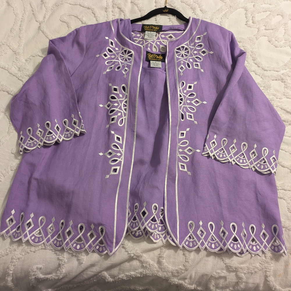 Bob Mackie Lilac Jacket and tank with White Embroidered Cutwork